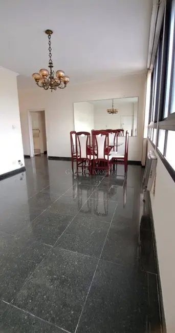 Apartamento com 3 quartos à venda, 120m2 em Gonzaga, Santos - SP - imagem 4 Foto 4 de Apartamento com 3 quartos à venda, 120m2 em Gonzaga, Santos - SP