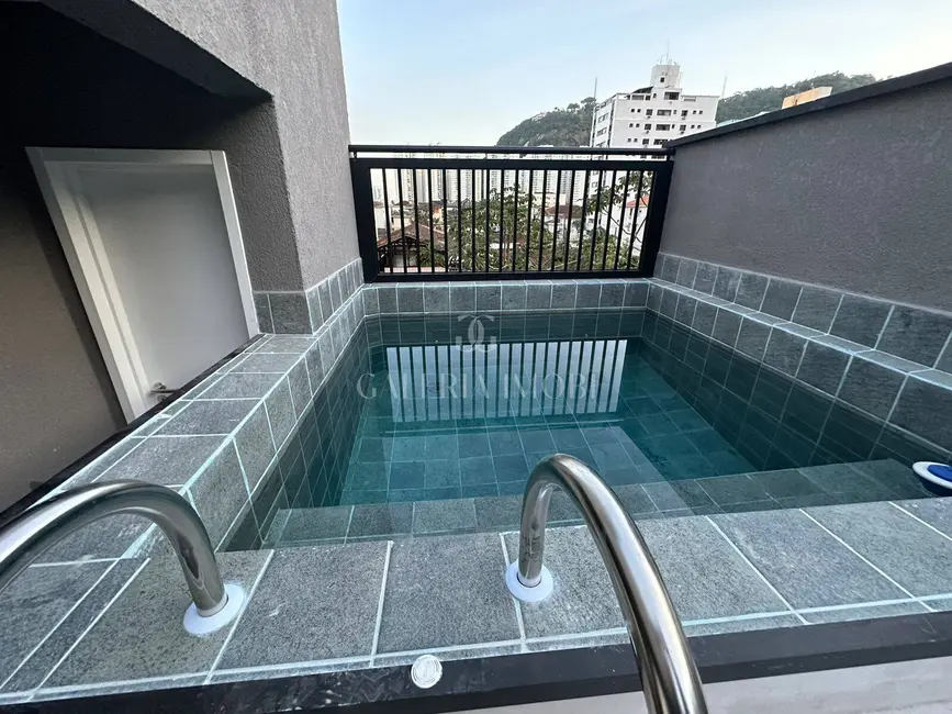 Foto 3 de Casa com 2 quartos à venda, 116m2 em Marapé, Santos - SP