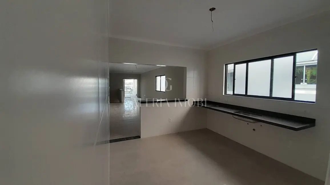 Casa com 3 quartos à venda, 153m2 em Campo Grande, Santos - SP - imagem 4 Foto 4 de Casa com 3 quartos à venda, 153m2 em Campo Grande, Santos - SP