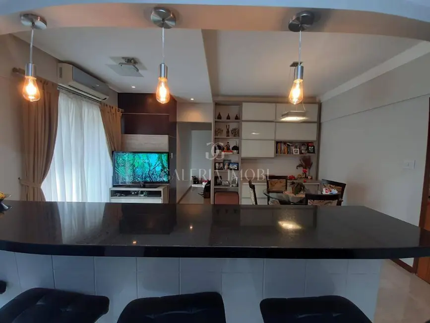 Foto 6 de Apartamento com 2 quartos à venda, 83m2 em Encruzilhada, Santos - SP