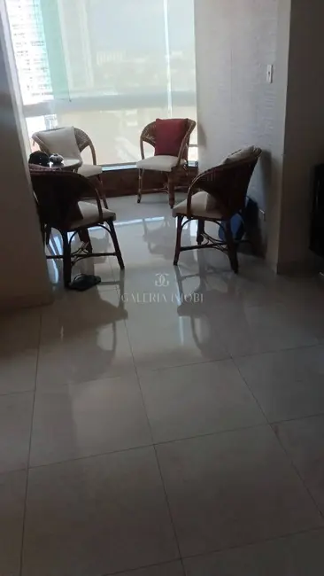 Foto 4 de Apartamento com 2 quartos à venda, 83m2 em Encruzilhada, Santos - SP