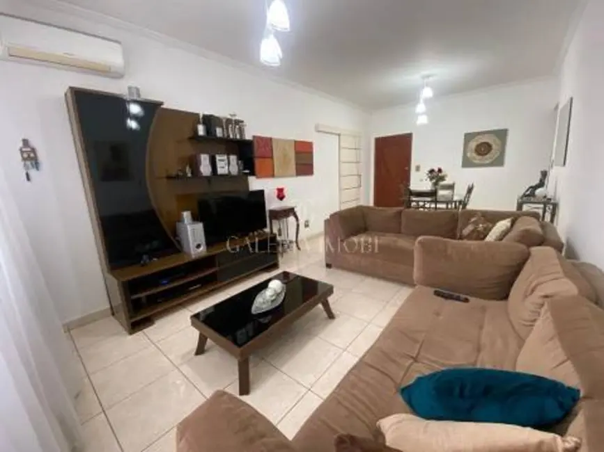 Foto 2 de Apartamento com 2 quartos à venda, 95m2 em Embaré, Santos - SP