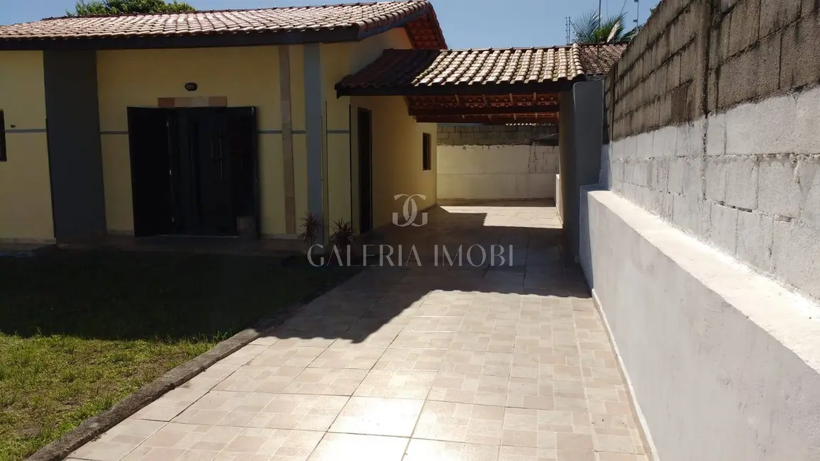 Foto 2 de Casa com 2 quartos à venda em Itanhaem - SP