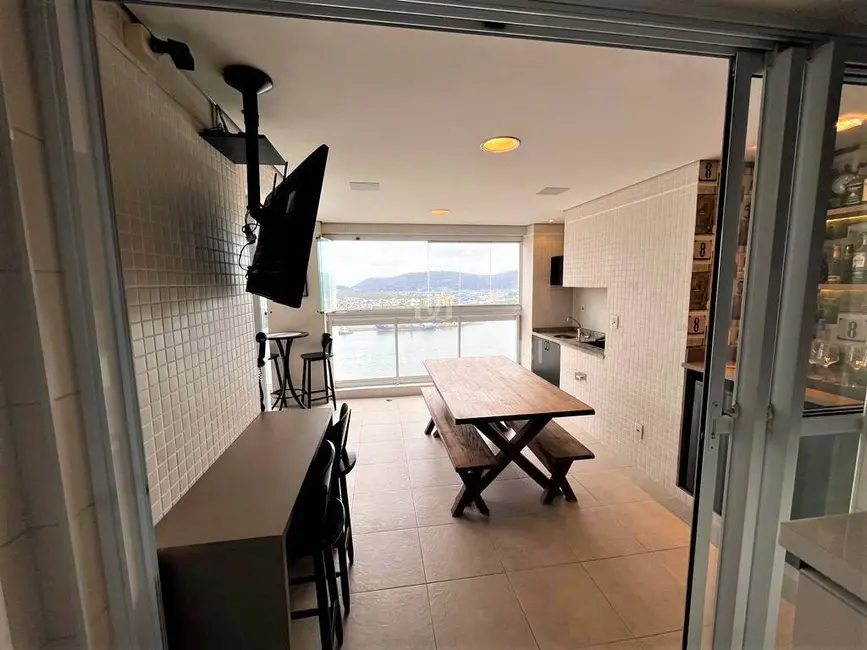 Apartamento com 3 quartos à venda, 189m2 em Ponta da Praia, Santos - SP - imagem 3 Foto 3 de Apartamento com 3 quartos à venda, 189m2 em Ponta da Praia, Santos - SP