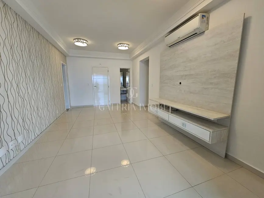 Apartamento com 3 quartos para alugar, 150m2 em Aparecida, Santos - SP - imagem 6 Foto 6 de Apartamento com 3 quartos para alugar, 150m2 em Aparecida, Santos - SP