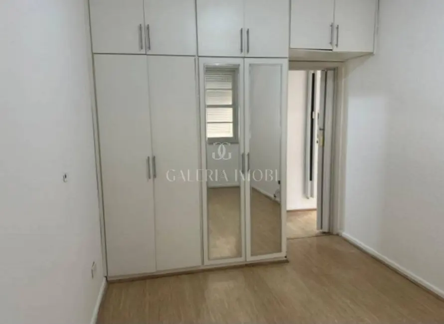 Apartamento com 1 quarto à venda, 55m2 em Pompéia, Santos - SP - imagem 4 Foto 4 de Apartamento com 1 quarto à venda, 55m2 em Pompéia, Santos - SP
