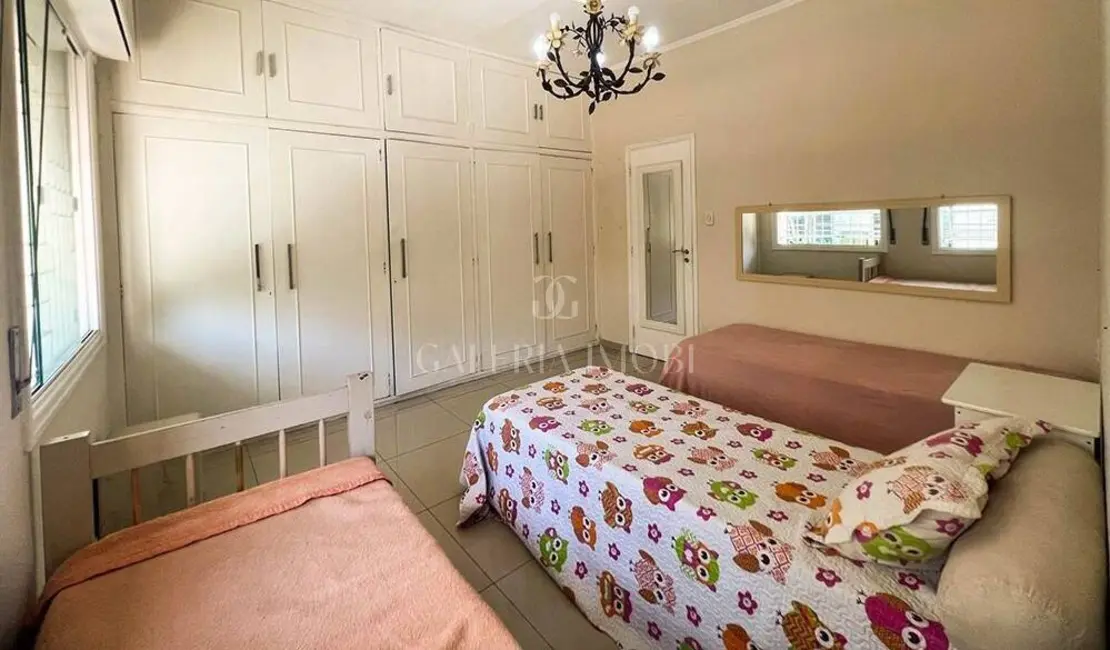 Casa com 3 quartos à venda, 163m2 em Boqueirão, Santos - SP - imagem 8 Foto 8 de Casa com 3 quartos à venda, 163m2 em Boqueirão, Santos - SP