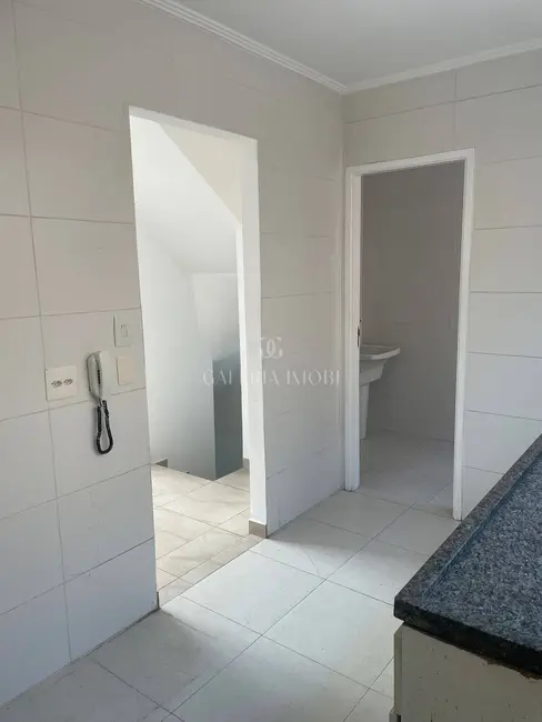 Casa com 2 quartos à venda, 104m2 em Marapé, Santos - SP - imagem 6 Foto 6 de Casa com 2 quartos à venda, 104m2 em Marapé, Santos - SP
