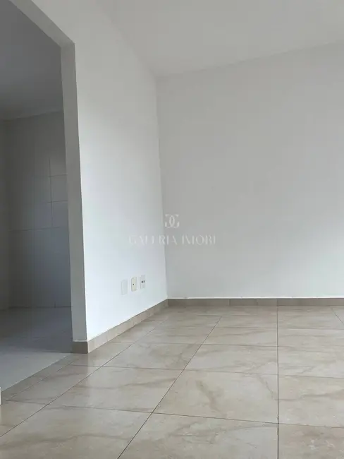 Casa com 2 quartos à venda, 104m2 em Marapé, Santos - SP - imagem 5 Foto 5 de Casa com 2 quartos à venda, 104m2 em Marapé, Santos - SP