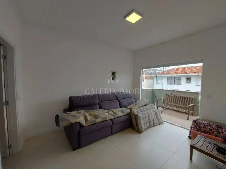 Casa com 3 quartos à venda, 240m2 em Ponta da Praia, Santos - SP - imagem 4 Foto 4 de Casa com 3 quartos à venda, 240m2 em Ponta da Praia, Santos - SP