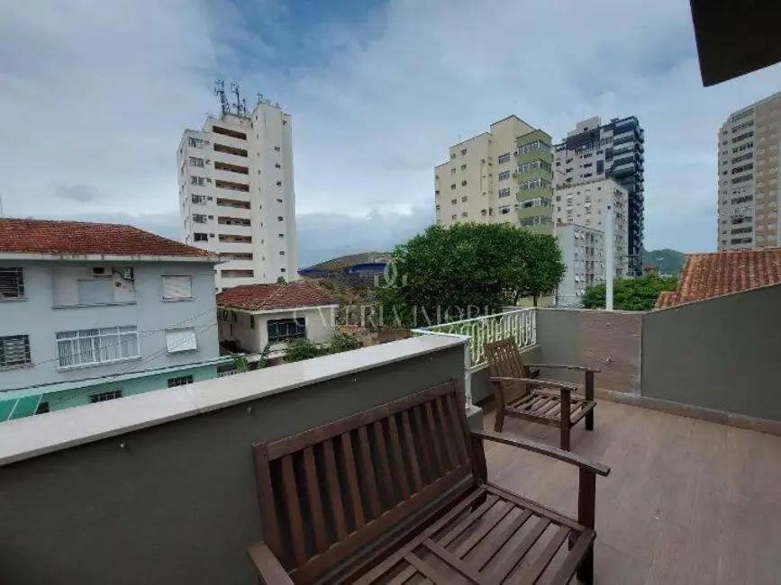 Casa com 3 quartos à venda, 240m2 em Ponta da Praia, Santos - SP - imagem 3 Foto 3 de Casa com 3 quartos à venda, 240m2 em Ponta da Praia, Santos - SP
