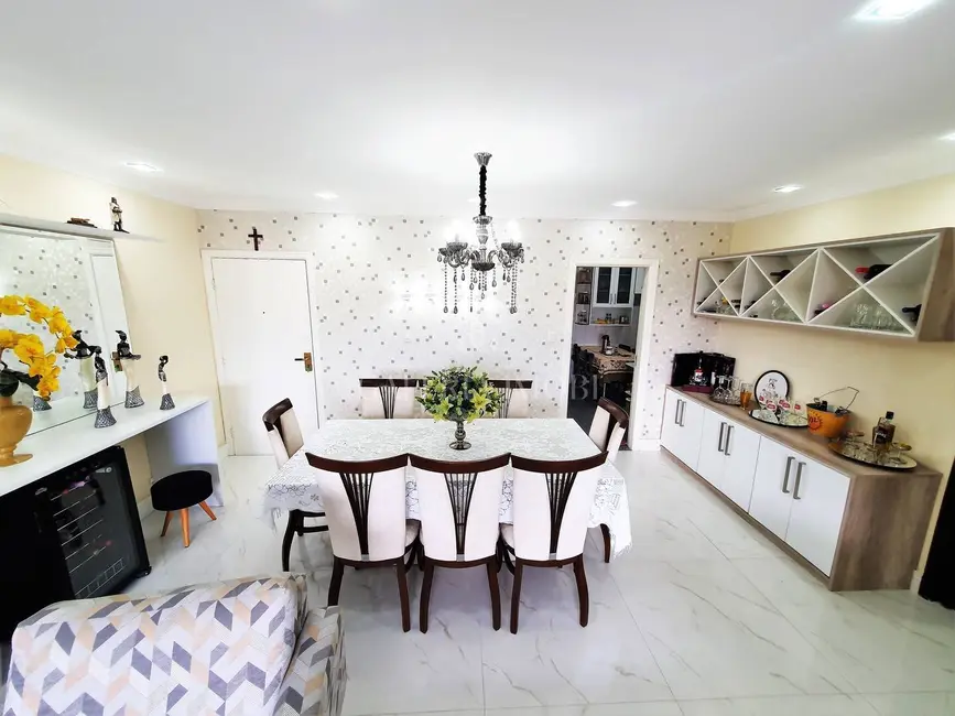 Apartamento com 3 quartos à venda, 122m2 em Campo Grande, Santos - SP - imagem 6 Foto 6 de Apartamento com 3 quartos à venda, 122m2 em Campo Grande, Santos - SP