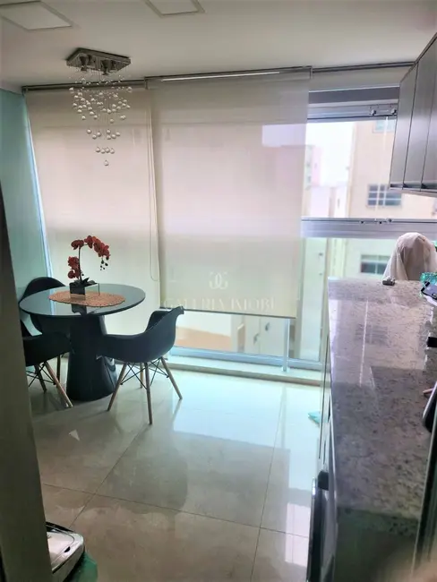 Foto 3 de Apartamento com 2 quartos à venda, 67m2 em José Menino, Santos - SP