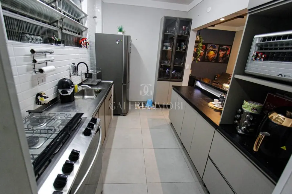 Apartamento com 3 quartos à venda, 83m2 em Marapé, Santos - SP - imagem 9 Foto 9 de Apartamento com 3 quartos à venda, 83m2 em Marapé, Santos - SP