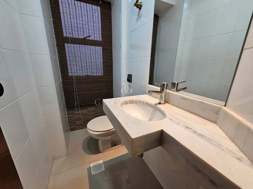 Apartamento com 4 quartos à venda, 240m2 em Boqueirão, Santos - SP - imagem 9 Foto 9 de Apartamento com 4 quartos à venda, 240m2 em Boqueirão, Santos - SP