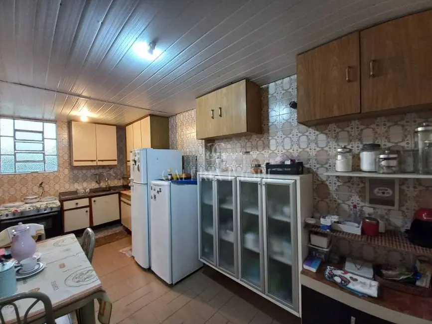 Foto 9 de Sobrado com 3 quartos à venda, 139m2 em Gonzaga, Santos - SP