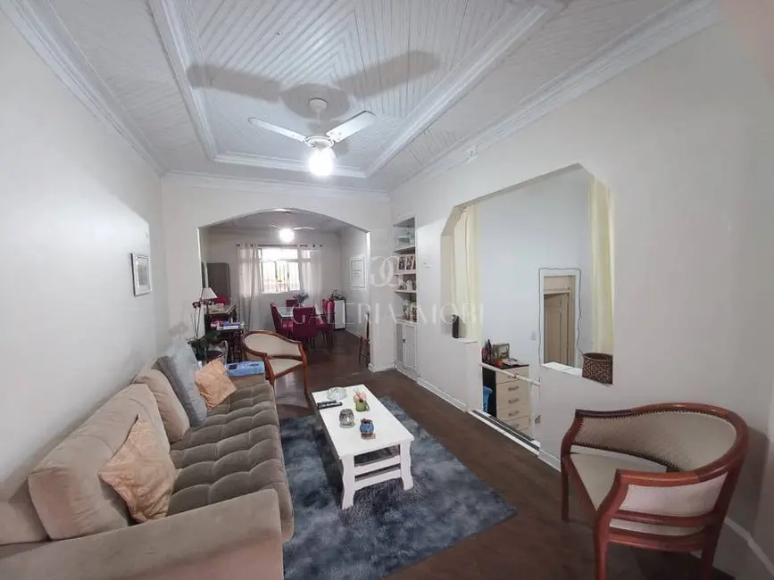 Foto 4 de Sobrado com 3 quartos à venda, 139m2 em Gonzaga, Santos - SP