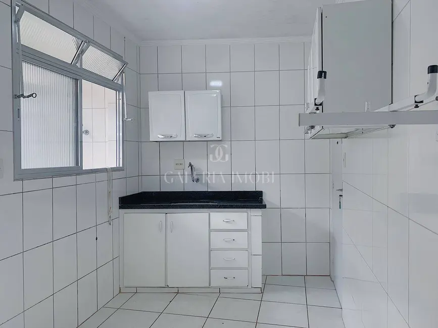 Foto 1 de Apartamento com 2 quartos para alugar, 67m2 em Embaré, Santos - SP