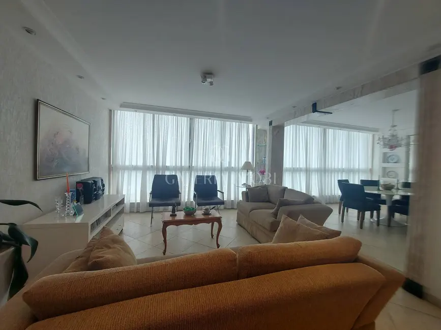 Foto 3 de Apartamento com 3 quartos à venda, 240m2 em Boqueirão, Santos - SP