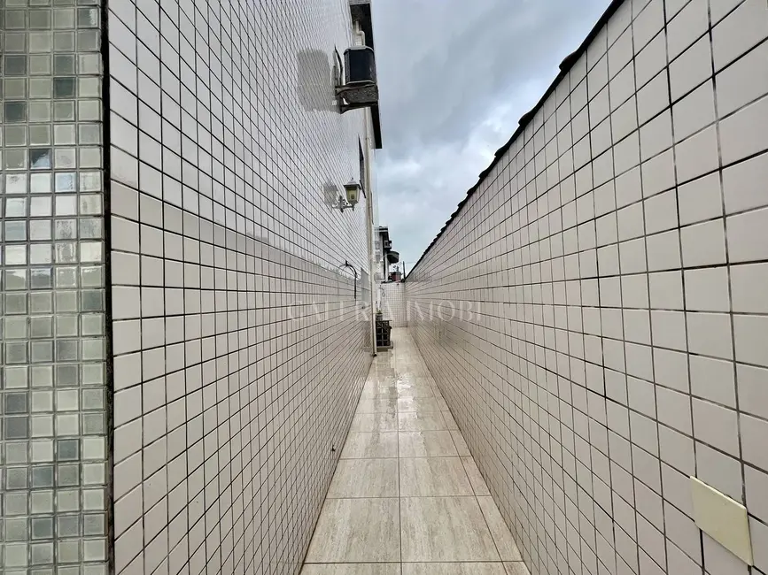 Foto 3 de Casa com 3 quartos à venda, 279m2 em Jardim Independência, Sao Vicente - SP