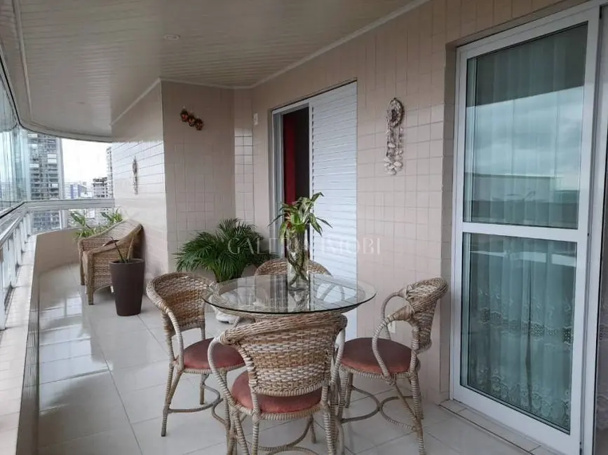 Apartamento com 2 quartos à venda, 100m2 em Guilhermina, Praia Grande - SP - imagem 2 Foto 2 de Apartamento com 2 quartos à venda, 100m2 em Guilhermina, Praia Grande - SP