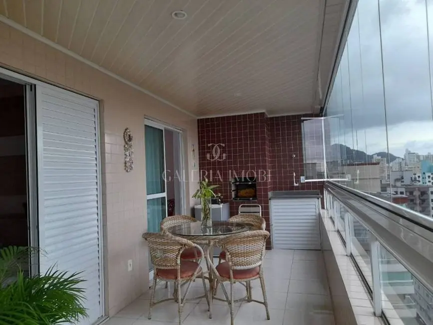 Apartamento com 2 quartos à venda, 100m2 em Guilhermina, Praia Grande - SP - imagem 8 Foto 8 de Apartamento com 2 quartos à venda, 100m2 em Guilhermina, Praia Grande - SP