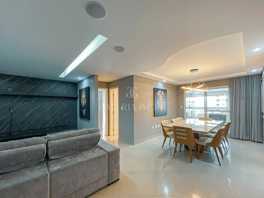 Foto 1 de Apartamento com 3 quartos à venda, 158m2 em Canto do Forte, Praia Grande - SP