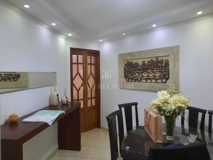 Foto 3 de Apartamento com 2 quartos à venda, 84m2 em Centro, Sao Vicente - SP
