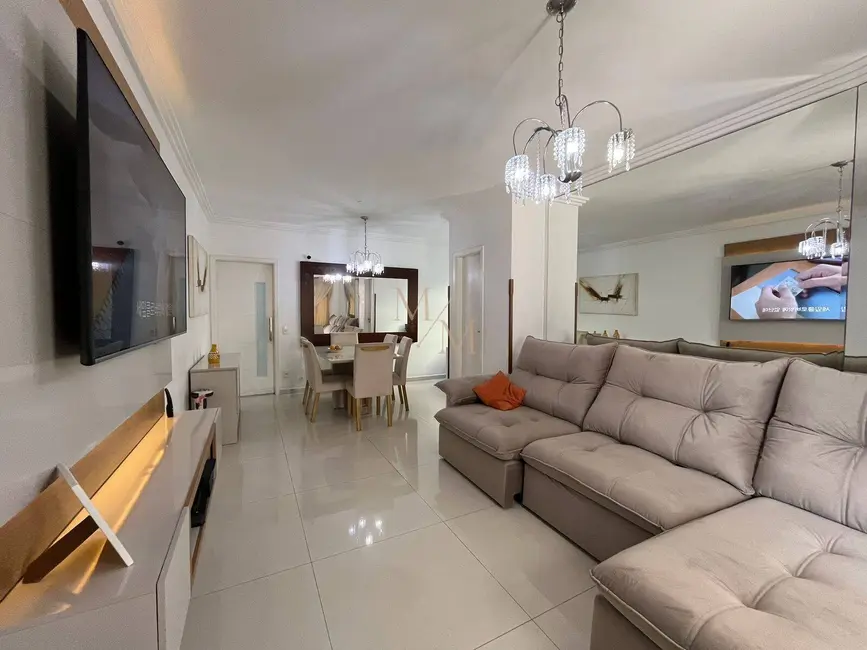 Foto 3 de Casa com 3 quartos à venda em Macuco, Santos - SP