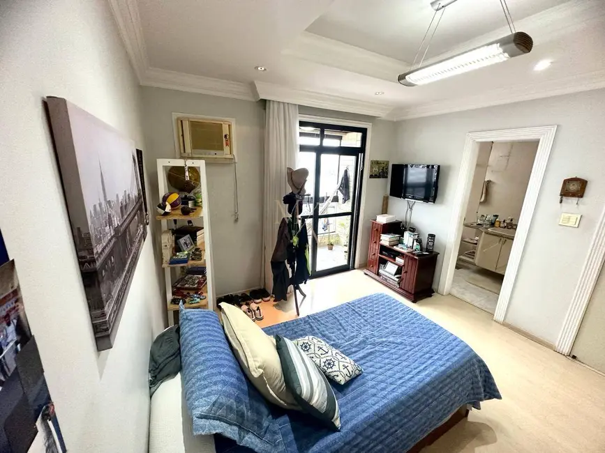 Apartamento com 3 quartos à venda, 200m2 em Ponta da Praia, Santos - SP - imagem 9 Foto 9 de Apartamento com 3 quartos à venda, 200m2 em Ponta da Praia, Santos - SP