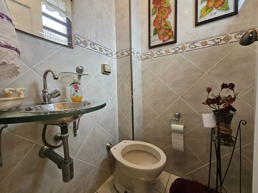 Casa com 3 quartos à venda, 114m2 em Embaré, Santos - SP - imagem 6 Foto 6 de Casa com 3 quartos à venda, 114m2 em Embaré, Santos - SP