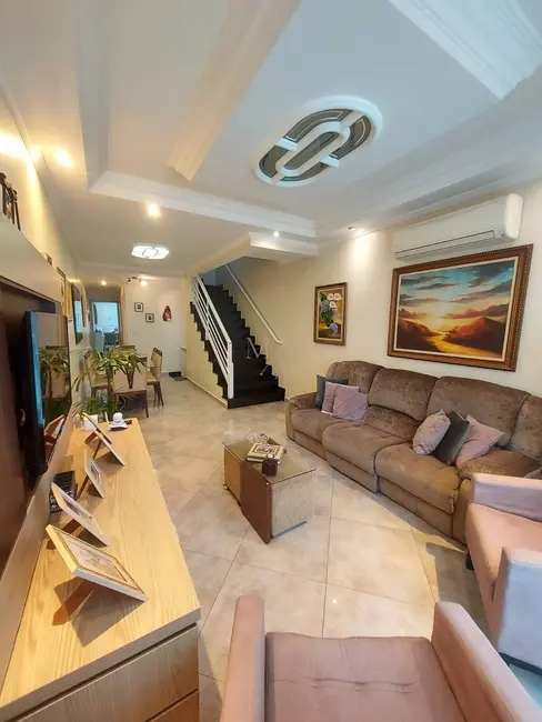 Foto 3 de Casa com 4 quartos à venda, 228m2 em Aparecida, Santos - SP