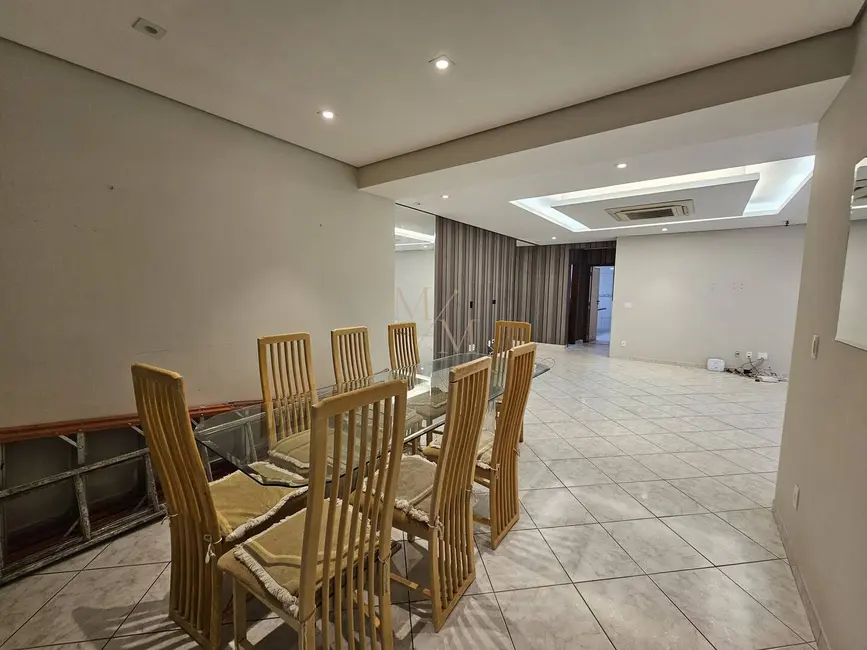 Casa com 3 quartos à venda, 171m2 em Embaré, Santos - SP - imagem 5 Foto 5 de Casa com 3 quartos à venda, 171m2 em Embaré, Santos - SP