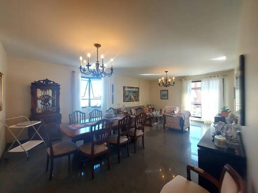 Foto 1 de Apartamento com 4 quartos à venda, 248m2 em Embaré, Santos - SP