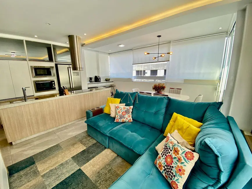 Foto 2 de Apartamento com 2 quartos à venda, 70m2 em Gonzaga, Santos - SP