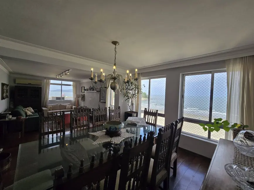 Apartamento com 4 quartos à venda e para alugar, 199m2 em José Menino, Santos - SP - imagem 9 Foto 9 de Apartamento com 4 quartos à venda e para alugar, 199m2 em José Menino, Santos - SP