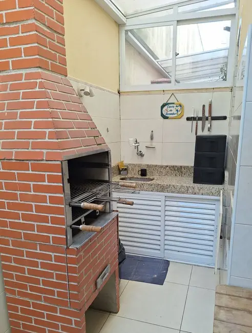 Foto 2 de Casa com 3 quartos à venda, 116m2 em Macuco, Santos - SP