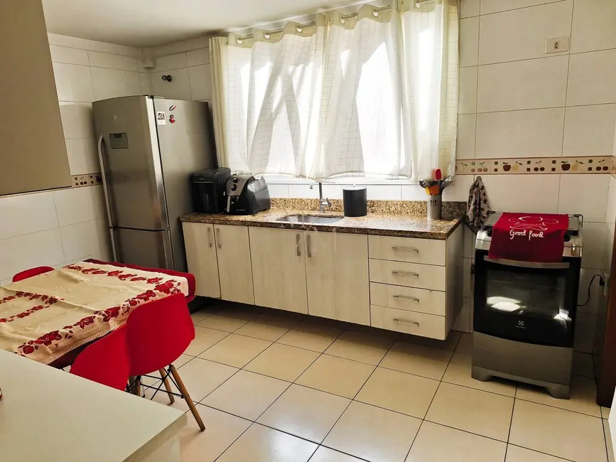 Foto 7 de Casa com 3 quartos à venda, 116m2 em Macuco, Santos - SP