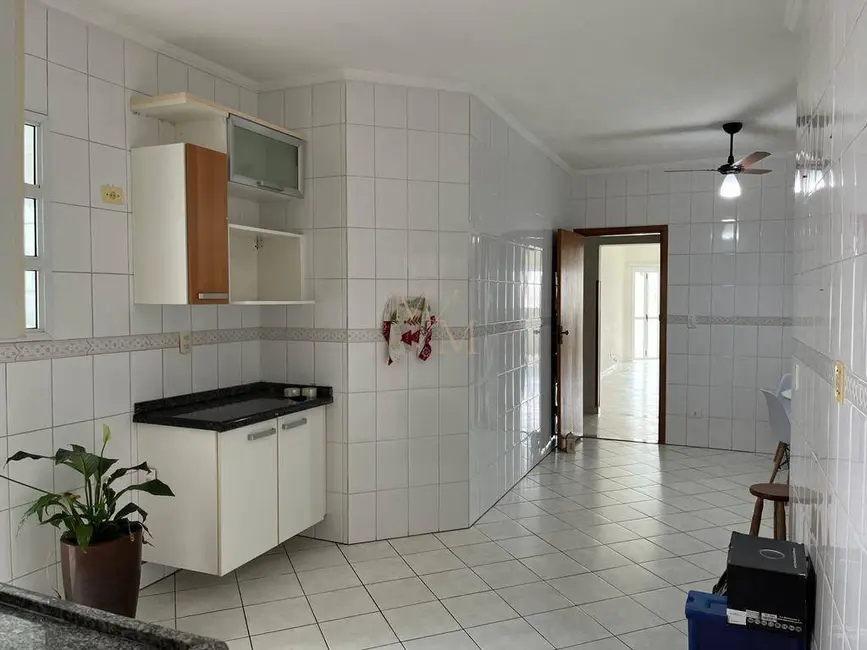 Foto 6 de Apartamento com 3 quartos à venda e para alugar, 130m2 em Gonzaga, Santos - SP