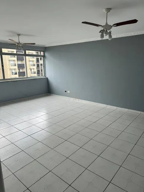 Apartamento com 3 quartos à venda, 137m2 em Gonzaga, Santos - SP - imagem 2 Foto 2 de Apartamento com 3 quartos à venda, 137m2 em Gonzaga, Santos - SP