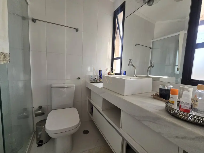 Foto 8 de Apartamento com 3 quartos à venda, 157m2 em Embaré, Santos - SP