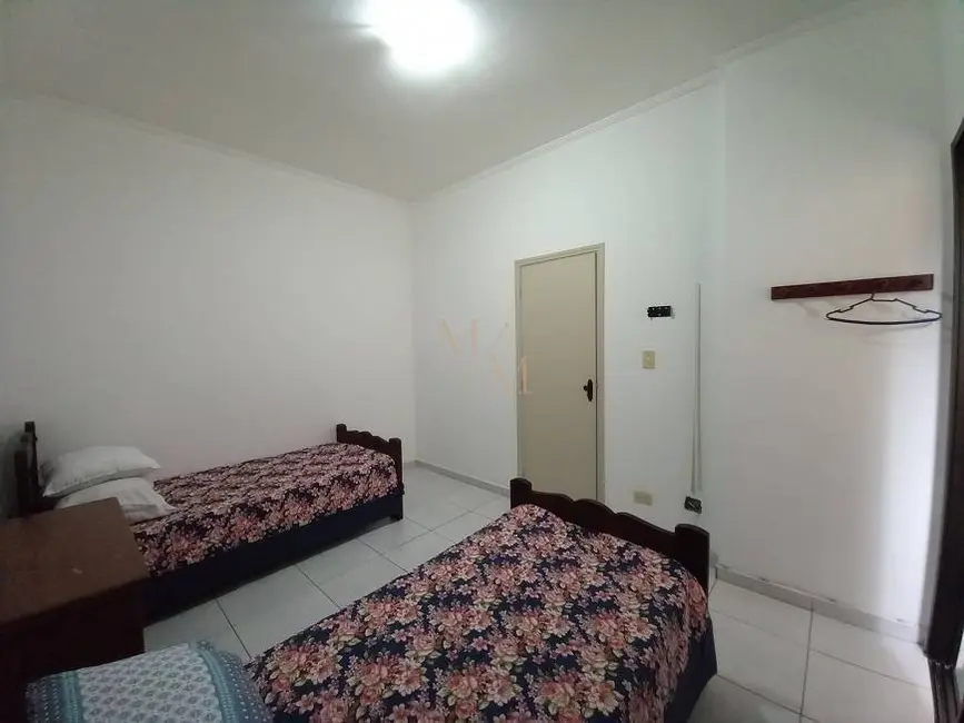 Apartamento com 2 quartos à venda, 101m2 em Gonzaga, Santos - SP - imagem 8 Foto 8 de Apartamento com 2 quartos à venda, 101m2 em Gonzaga, Santos - SP