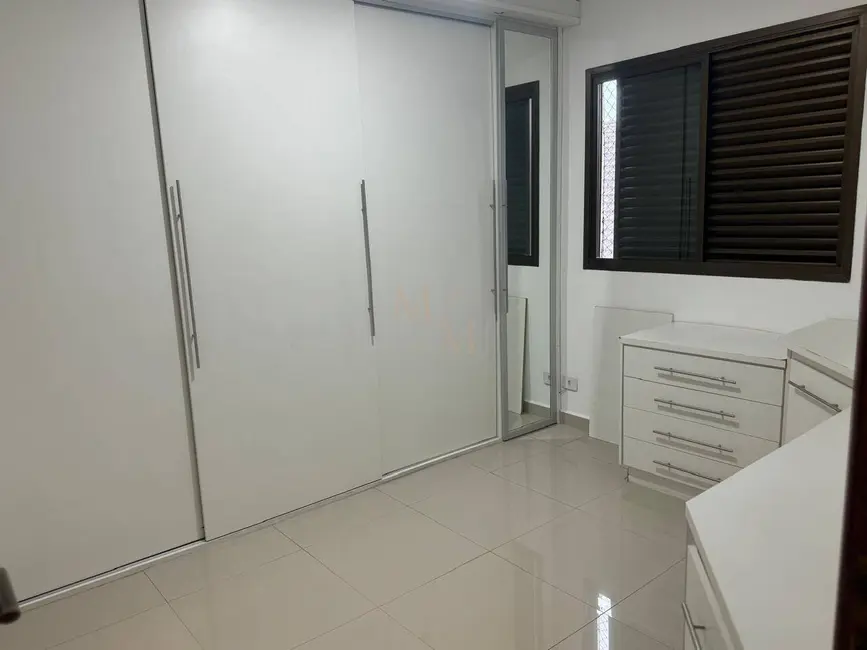 Apartamento com 3 quartos à venda e para alugar, 120m2 em Marapé, Santos - SP - imagem 9 Foto 9 de Apartamento com 3 quartos à venda e para alugar, 120m2 em Marapé, Santos - SP
