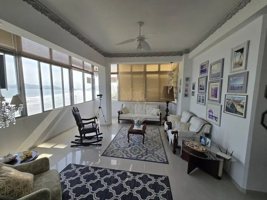 Apartamento com 2 quartos à venda, 132m2 em Embaré, Santos - SP - imagem 8 Foto 8 de Apartamento com 2 quartos à venda, 132m2 em Embaré, Santos - SP