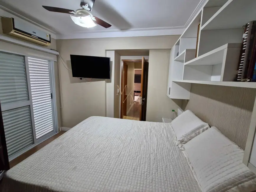 Foto 8 de Apartamento com 2 quartos à venda, 70m2 em Ponta da Praia, Santos - SP