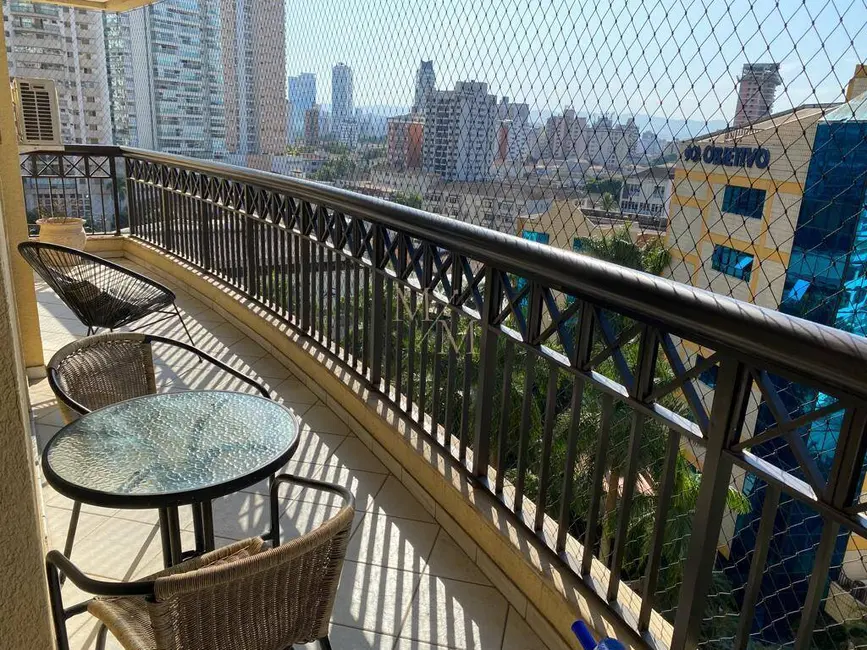 Foto 2 de Apartamento com 3 quartos à venda, 134m2 em Ponta da Praia, Santos - SP