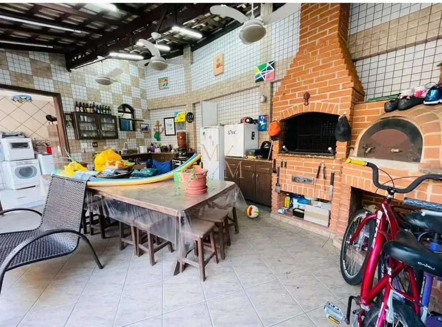 Foto 3 de Casa com 3 quartos à venda, 163m2 em Vila Belmiro, Santos - SP