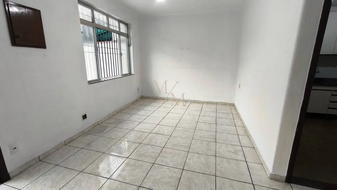 Casa com 2 quartos à venda, 85m2 em Encruzilhada, Santos - SP - imagem 3 Foto 3 de Casa com 2 quartos à venda, 85m2 em Encruzilhada, Santos - SP