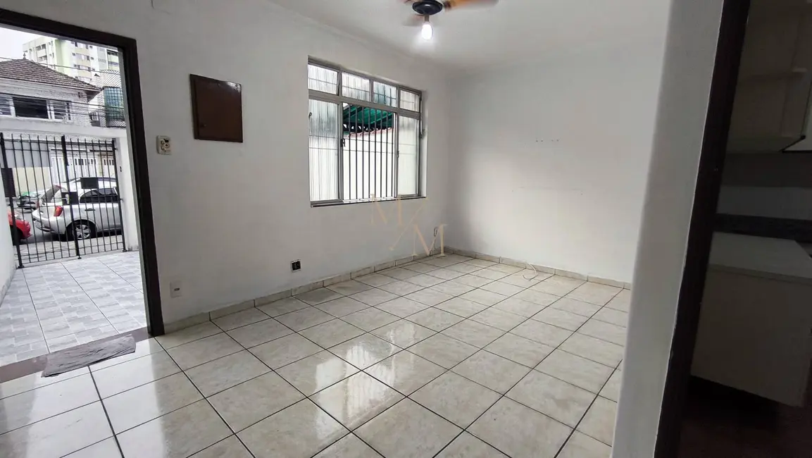 Casa com 2 quartos à venda, 85m2 em Encruzilhada, Santos - SP - imagem 7 Foto 7 de Casa com 2 quartos à venda, 85m2 em Encruzilhada, Santos - SP