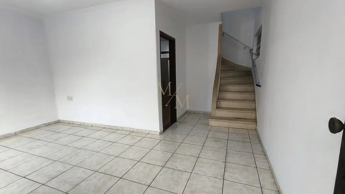 Casa com 2 quartos à venda, 85m2 em Encruzilhada, Santos - SP - imagem 5 Foto 5 de Casa com 2 quartos à venda, 85m2 em Encruzilhada, Santos - SP